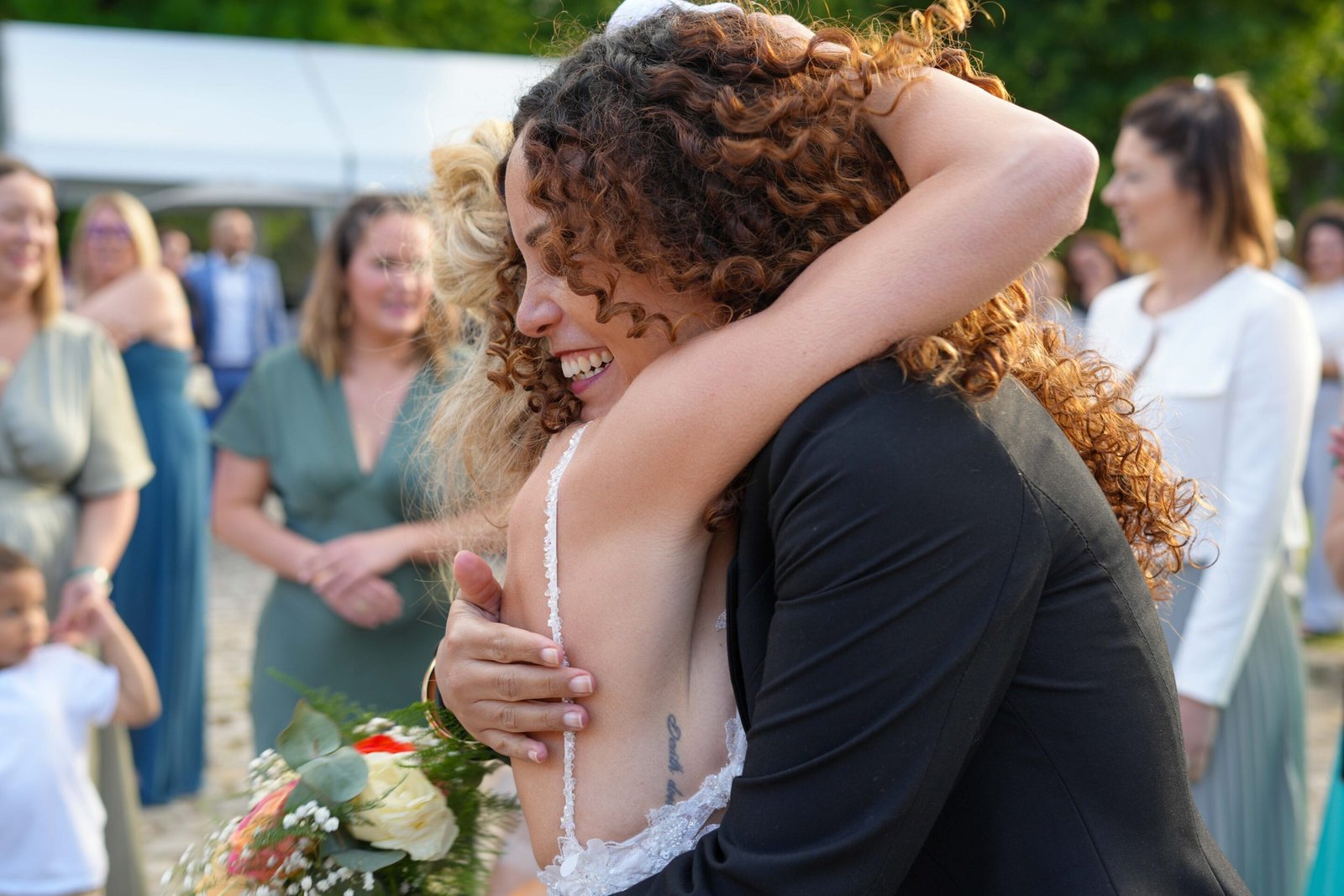 5 qualités uniques à rechercher chez votre photographe de mariage original