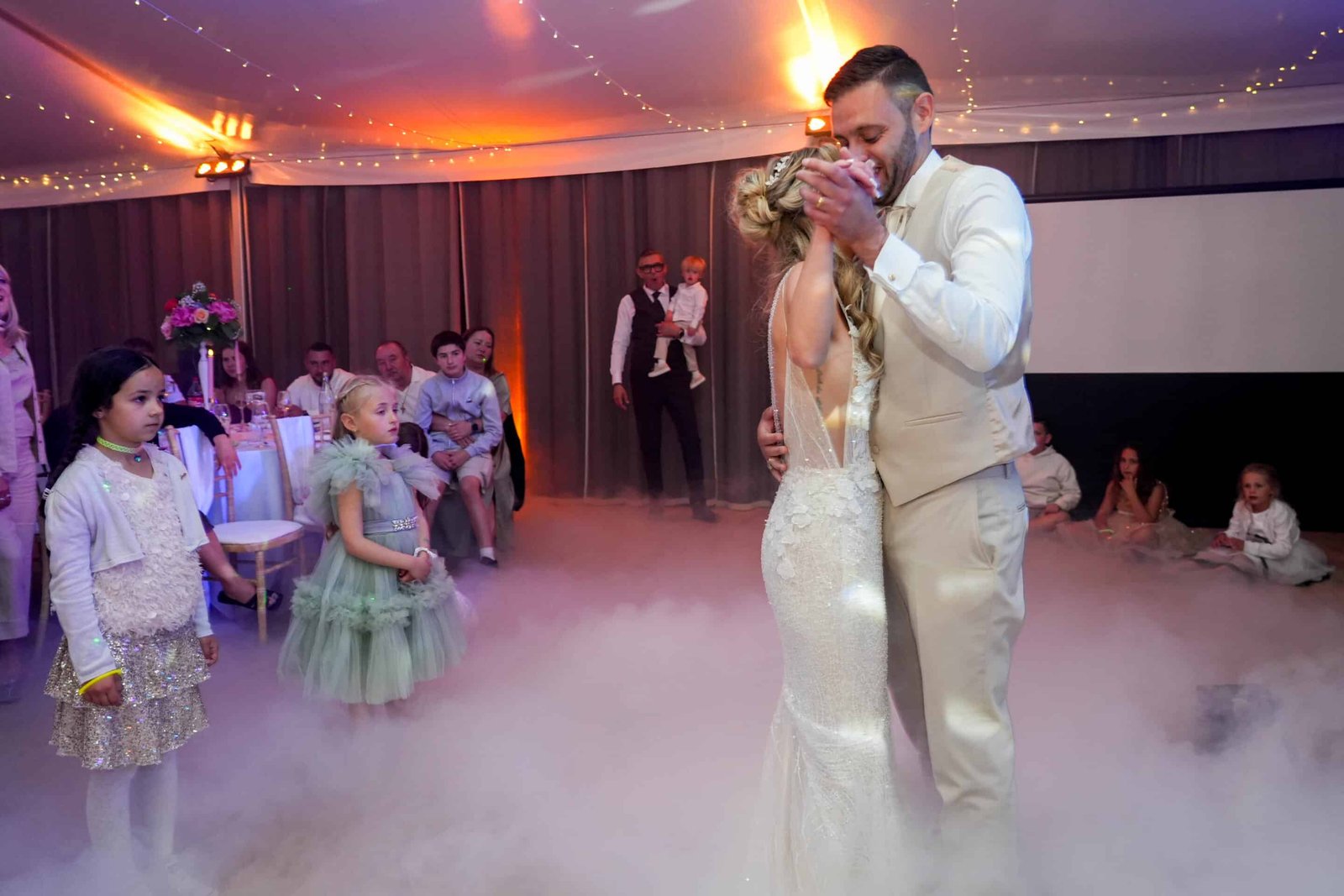 Trouver un vidéaste de mariage original : 10 idées créatives